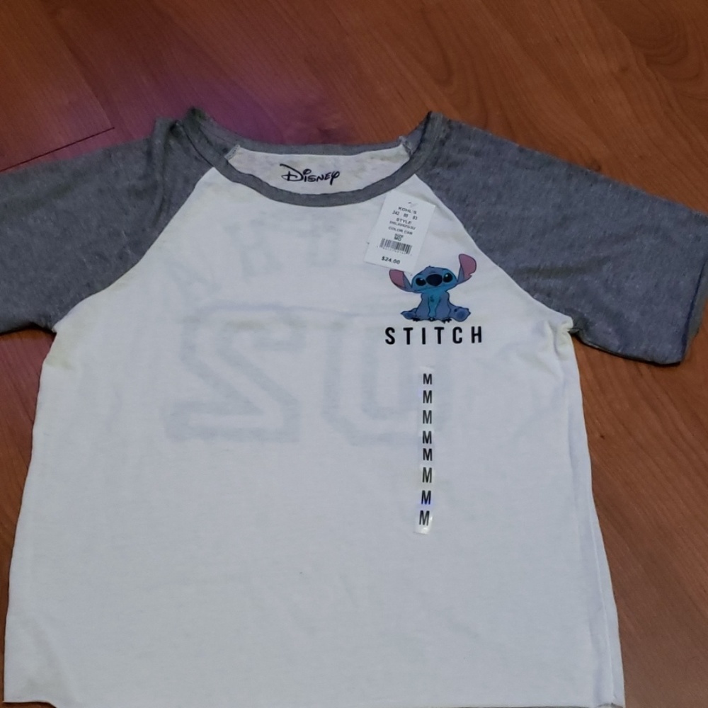 Disney stitch t-shirt